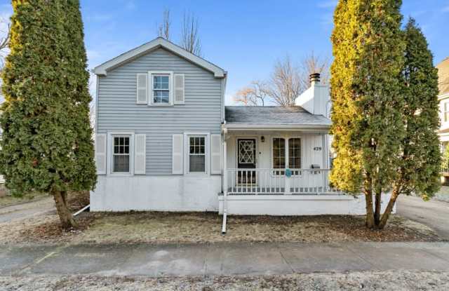 429 East Doty Avenue photos photos