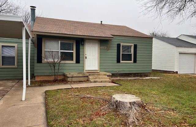 2233 Meander Street - 2233 Meander Street, Abilene, TX 79602