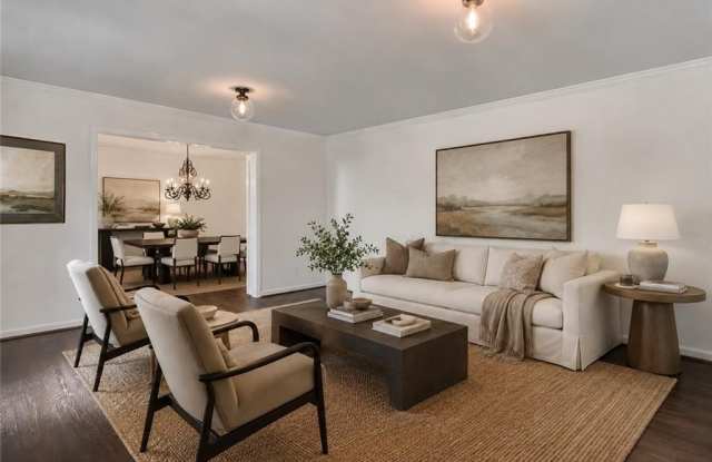 4601 Club Circle NE Gallery 4