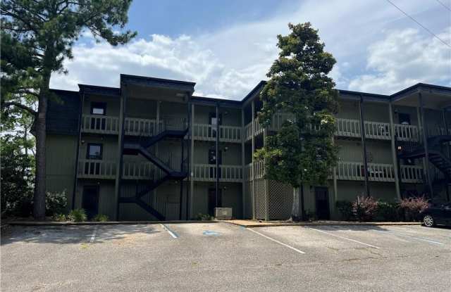 332 Riverbend Drive photos photos
