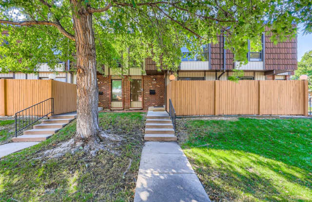 Fantastic Location Near Kendrick Lake Park! photos photos