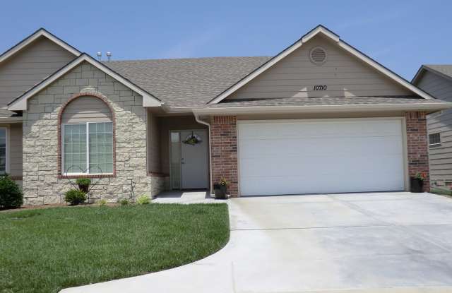 55+ Independent Senior Living Community - 10710 Hearth Stone Circle, Maize, KS 67101