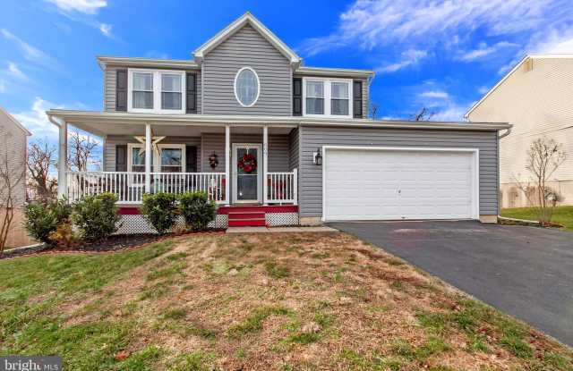 609 CINNAMON TREE COURT Gallery 2
