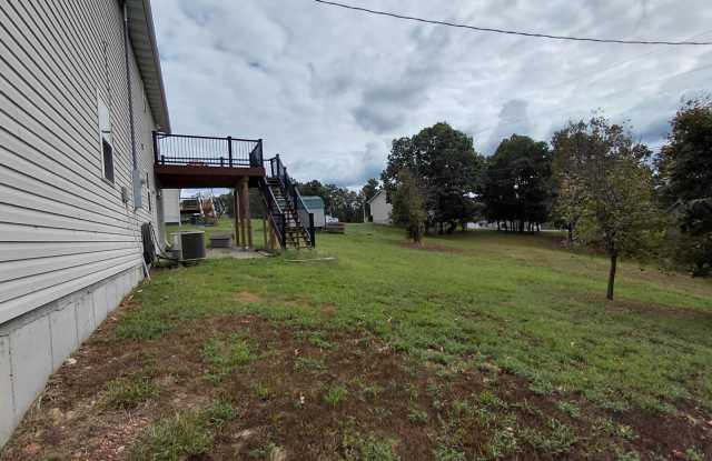 Large home close to post! Gallery 3