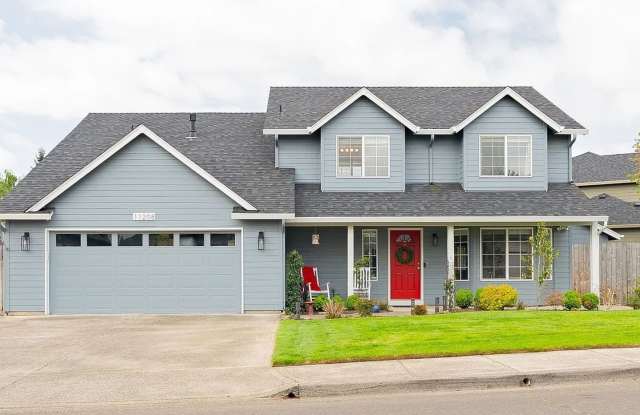 Spacious 4BR, 3 Bath House in Felida photos photos