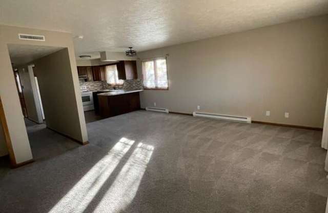 443 South St - 1 photos photos