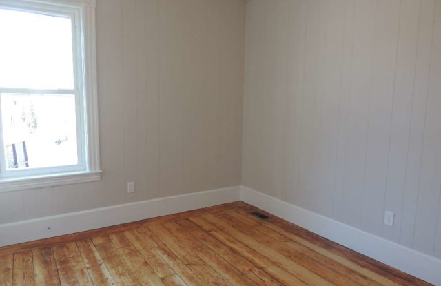 192 Vernon Street - 1 - 192 Vernon Street, Worcester, MA 01607