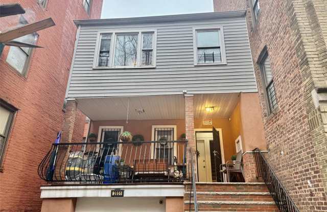 2851 Claflin Avenue photos photos