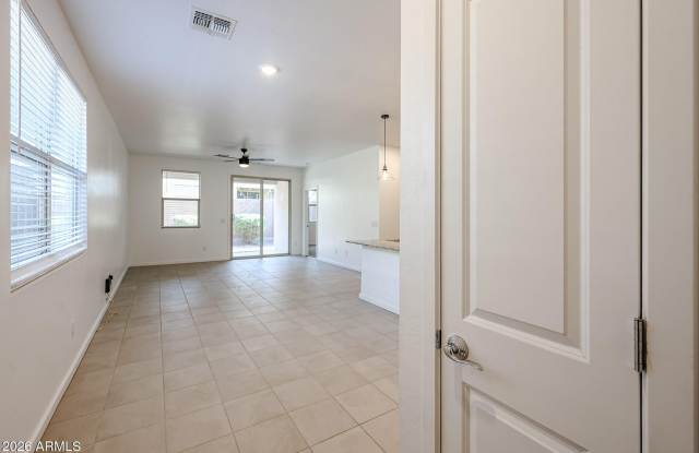 14220 W Willow Gallery 3
