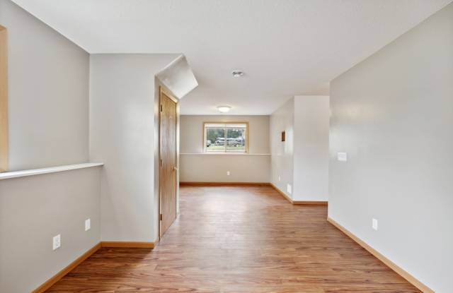 9002 Lexington Ave Ne photos photos