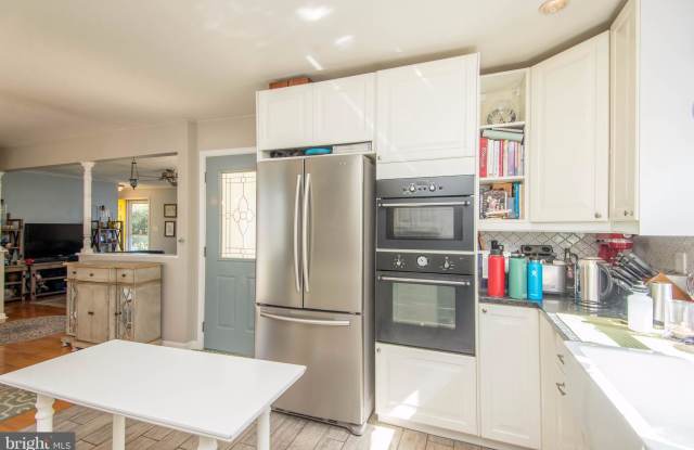 3100 GREENWAY BOULEVARD Gallery 4