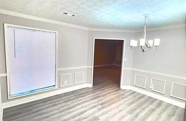 879 River Glen Place Gallery 4