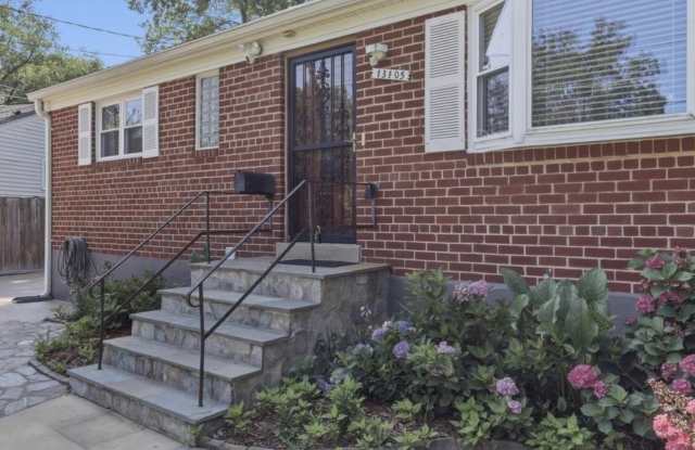 13105 HALLET CT Gallery 2