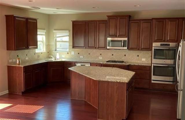 5830 Somersby Circle Gallery 4