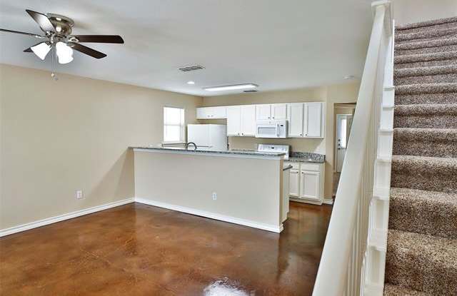 7717 Stanley Court Gallery 4