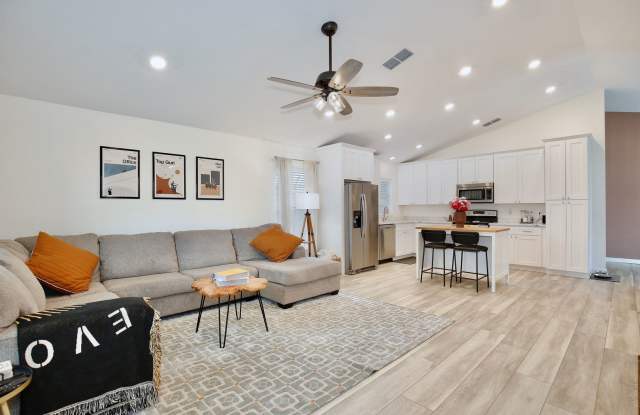 Beautiful 3-bedroom 2-bath at Serene Sanctuary near UCF AVAILABLE SEPTEMBER!!! photos photos