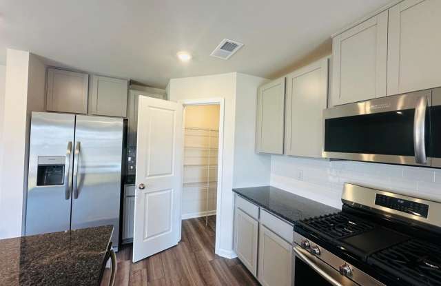 13311 Hampton Bay Lane Gallery 4