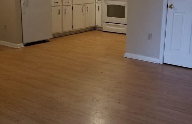 16 Mello Ave Apt A - 16 Mello Avenue, Dayton, OH 45410