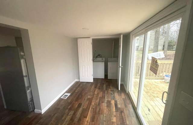4 DOYLE Place photos photos