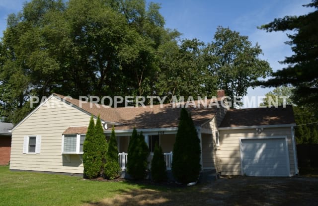 2108 Fox Hill Dr - 2108 Fox Hill Drive, Indianapolis, IN 46228