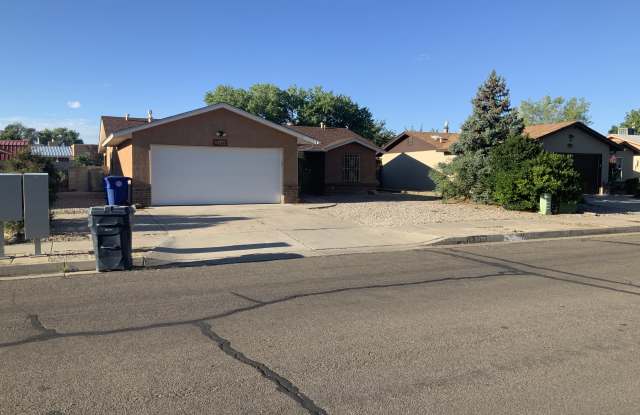5408 Kachina St NW - 5408 Kachina Street Northwest, Albuquerque, NM 87120