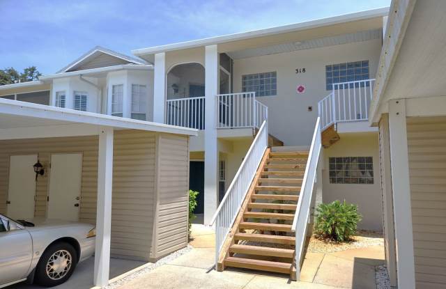 Annual Furnished - Attractive 2 Bedroom 2 Bathroom Plus a Den Condo with 2nd floor Reserve View! photos photos