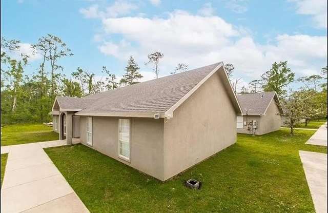 19223 ESTERBROOK Road Gallery 1