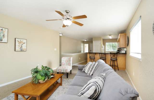 1401 Sundance Dr photos photos