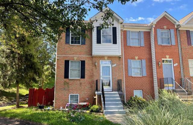 3996 ROYAL LYTHAM Drive - 3996 Royal Lytham Drive, Fairfax County, VA 22033