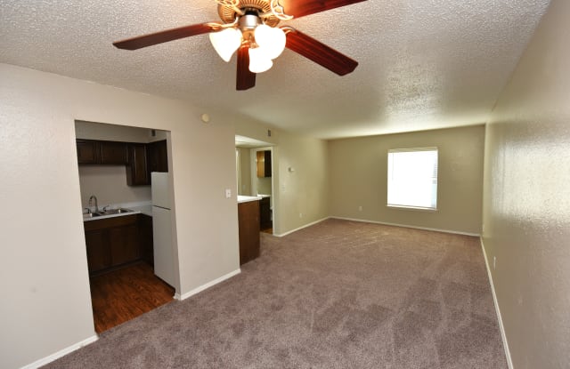 Raintree Meadows Apartment Homes Gallery 1