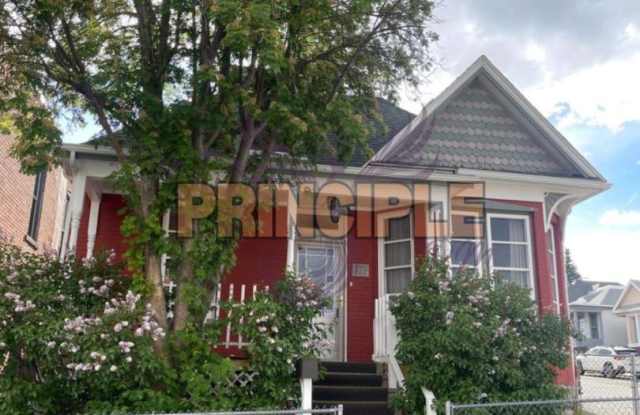 6 Bedroom House Near MT Tech photos photos
