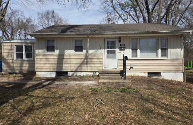 3 bedroom 1 bath ranch home on a quiet dead end street! photos photos