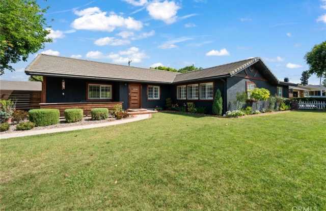 1721 E Ruddock photos photos
