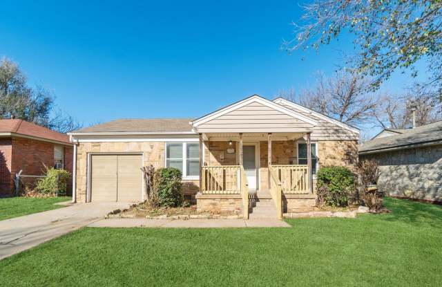 3 bed, 1 bath home in the Village - 1921 Westchester Drive, The Village, OK 73120