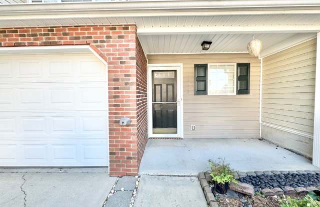 2 Bedroom Townhome in McAlister's Place! Gallery 3