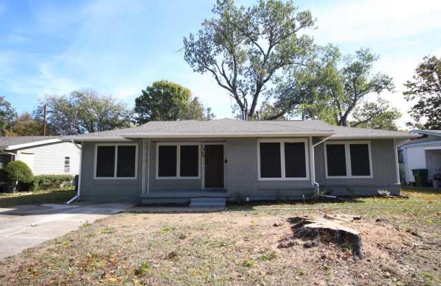 1540 Hilltop Dr Gallery 2