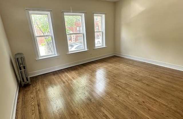 2661 North Spaulding Avenue Gallery 2