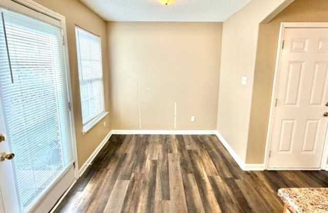 7906 Rushmeade Circle North Gallery 4