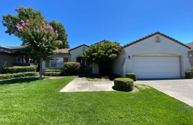 Beautiful 55+ Home in Heritage Lakeside photos photos