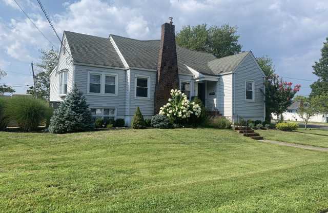 245 Monmouth Boulevard Gallery 2