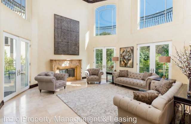1441 Robmar Drive Gallery 2