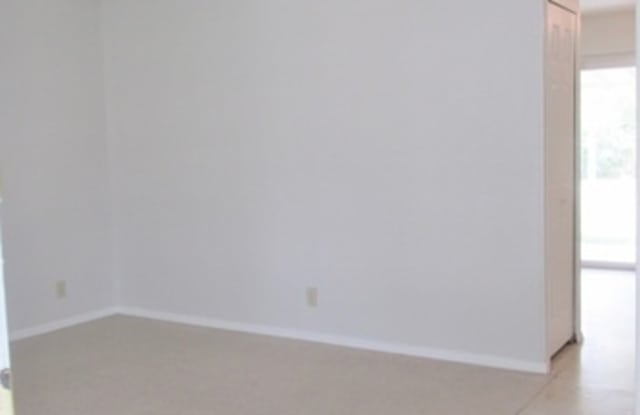 801 MITCHELL AVE Gallery 3