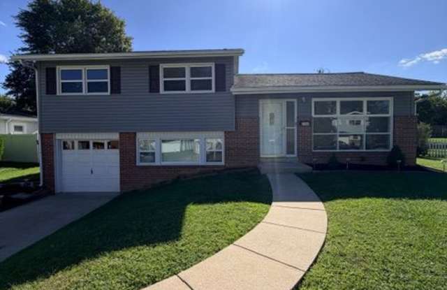 2404 McCawber Drive Gallery 1