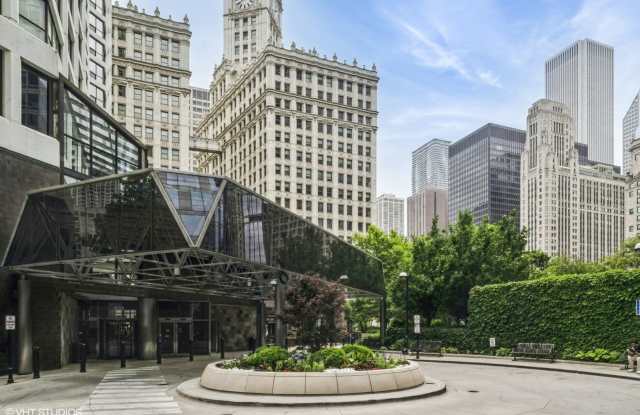 405 N Wabash Avenue - 405 North Wabash Avenue, Chicago, IL 60611