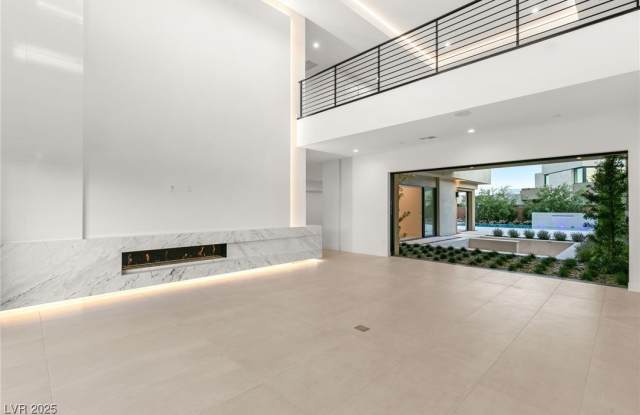 7385 Heron Canyon Court Gallery 4