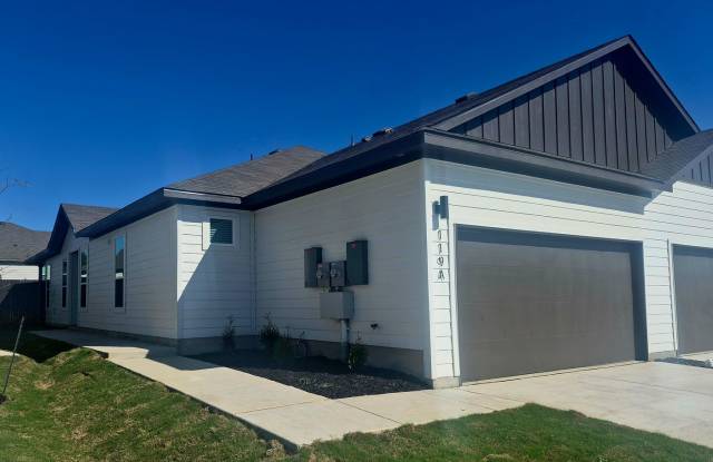 Stunning Duplex in Emma Park photos photos