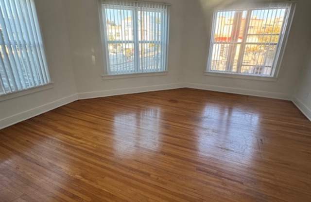 3309 Motor Ave Gallery 4