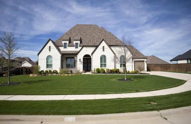 2812 Fawnwood Court photos photos