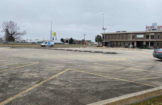 4648 S I-10 SERVICE Road Gallery 4