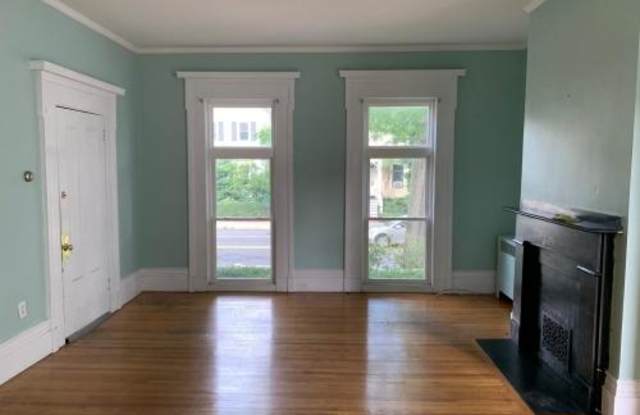 342 Broadway St - 342 West Broadway, Boston, MA 02127